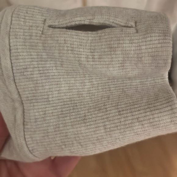 Lululemon Scuba Hoodie Full Zip - Picture 4 of 4